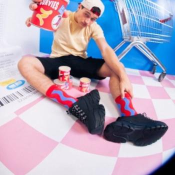 Preview: Unisex One Size Curvies Socken im Chips-Design